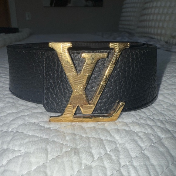 Louis Vuitton Damier LV 40mm Reversible Belt | 100% Authentic EUC Sz 100 - Picture 5 of 10